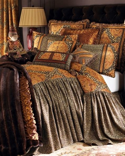 animal print bedroom|luxury leopard bedding.